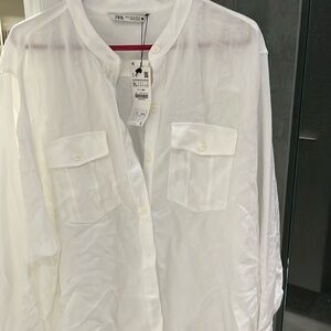 *BRAND NEW* ZARA BLOUSE WITH TAG!